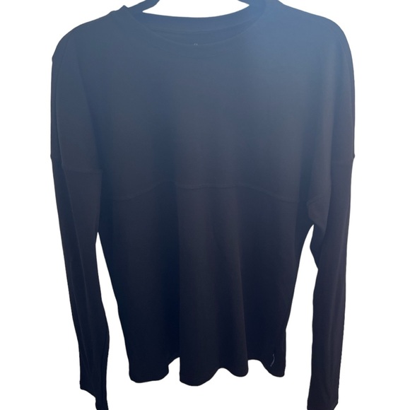 Spirit Jersey the Cosmopolitan of Las Vegas top - Picture 2 of 6